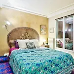 Bright Central Appartment For 3 With Balcony - Paris 11E Bastille